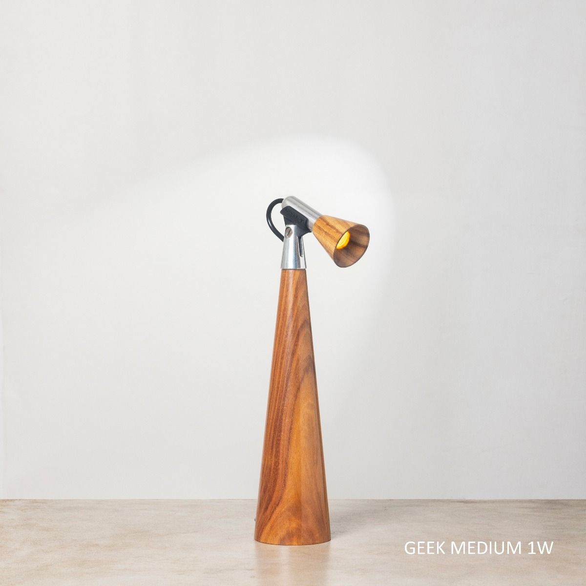 Geek M 1W Table Lamp