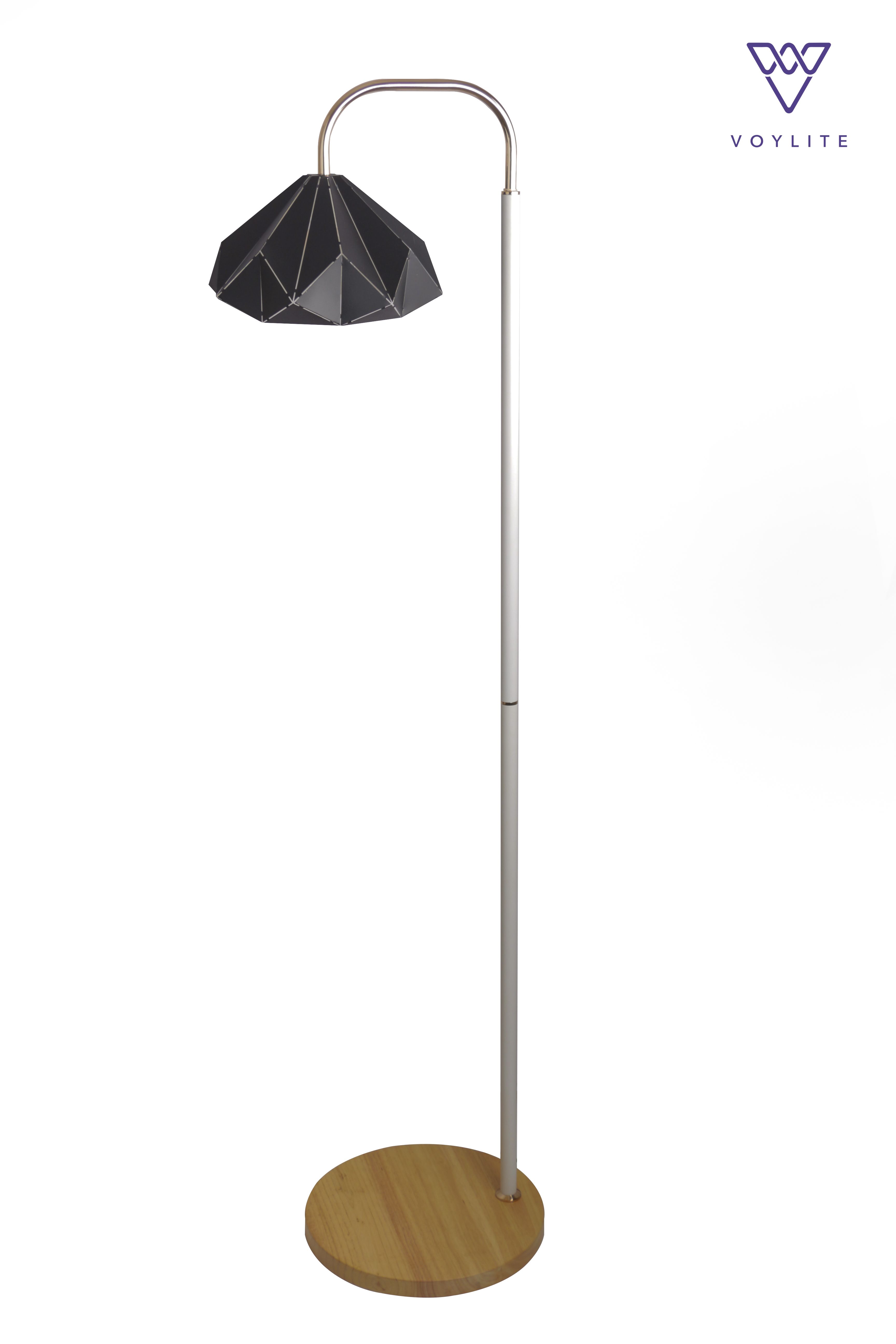 Alair Black Floor Lamp